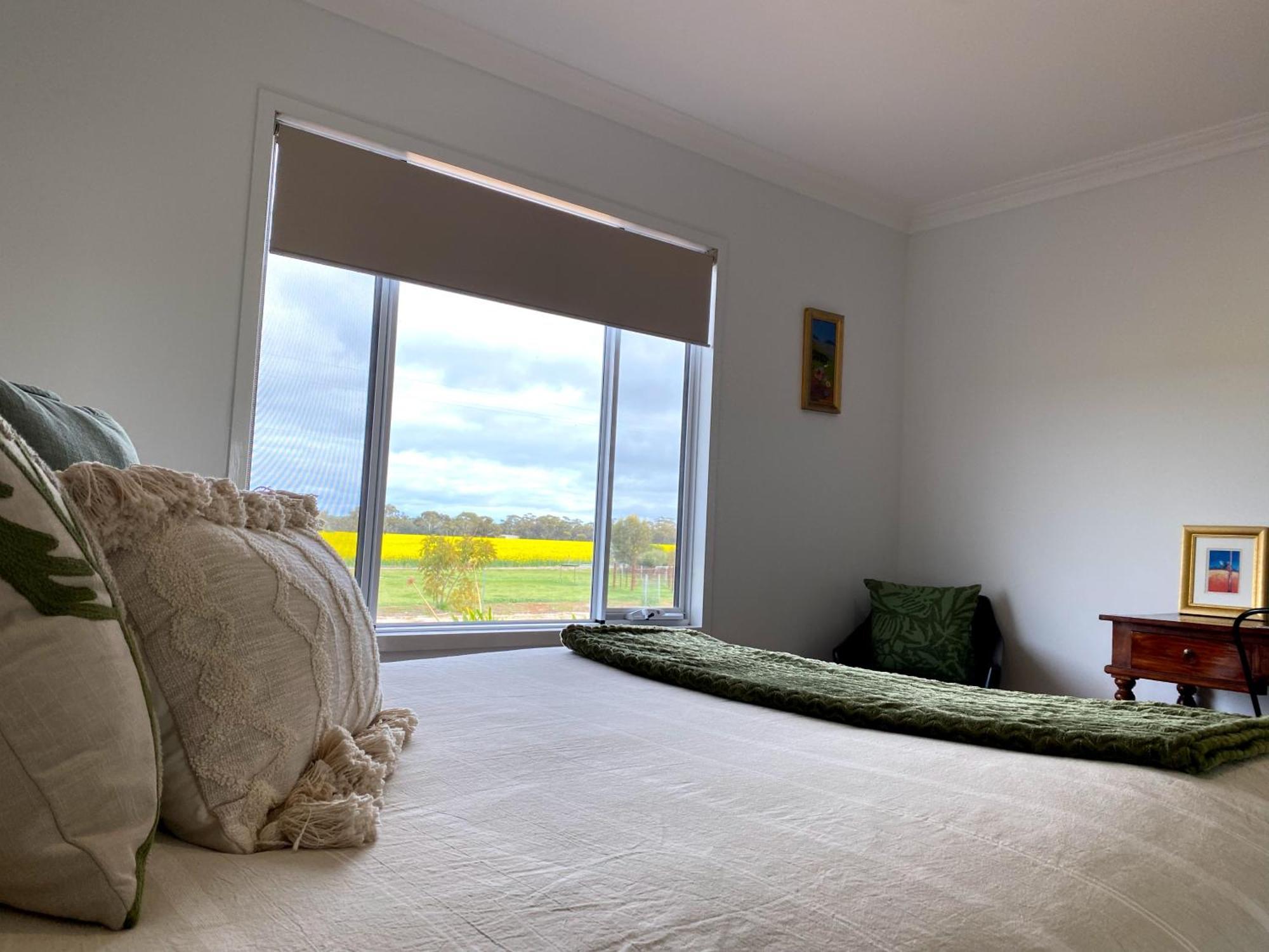 The Mains Guest House 2 Bedroom Farm Stay Corrigin المظهر الخارجي الصورة